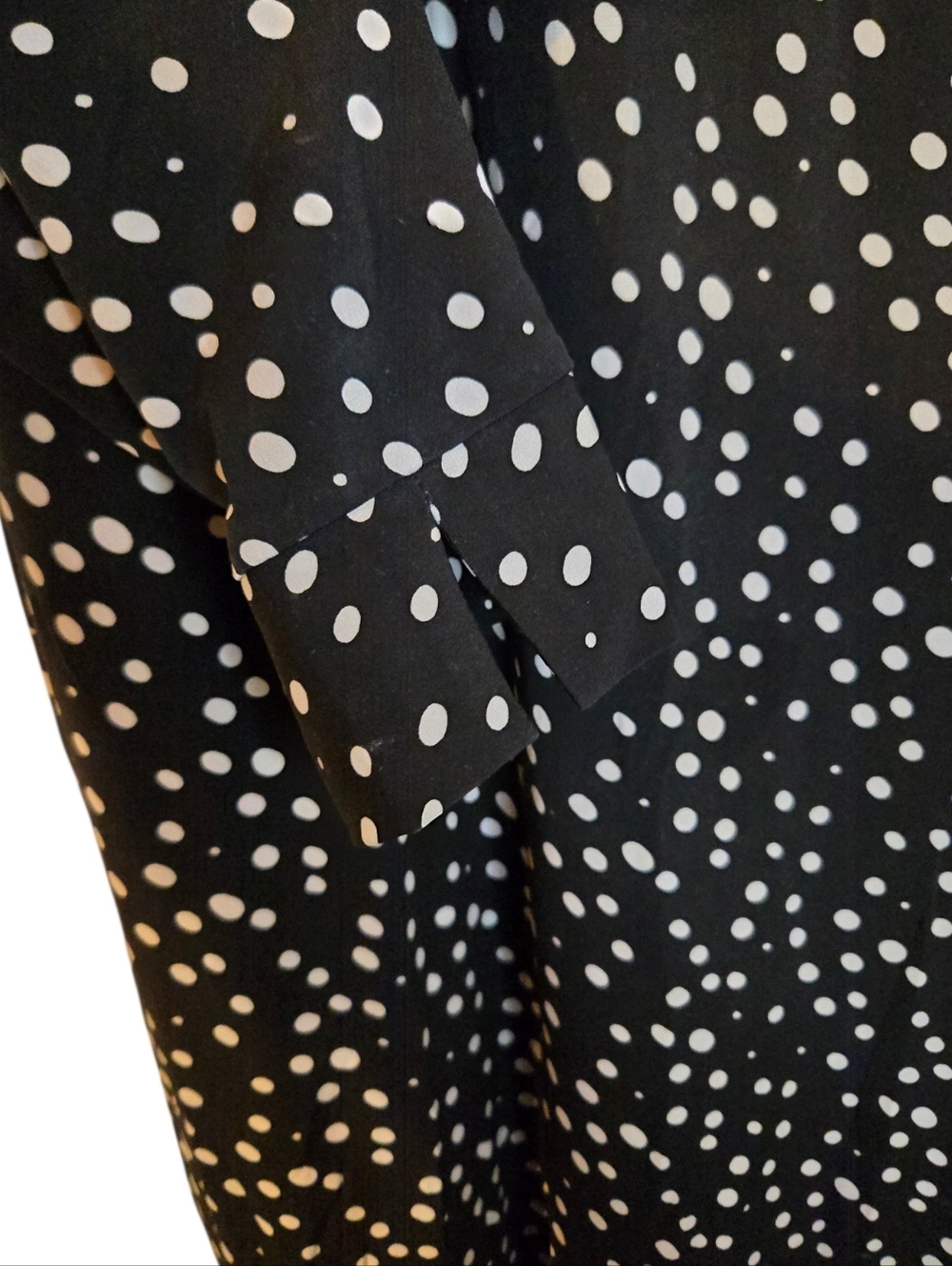 Liz Lange Maternity Polka Dot Wrap Dress | Black & White | Size Large - Picture 4 of 4